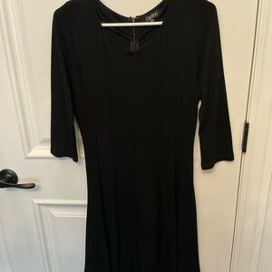 Papillon Blanc Black Fit and Flare V-Neck Dress